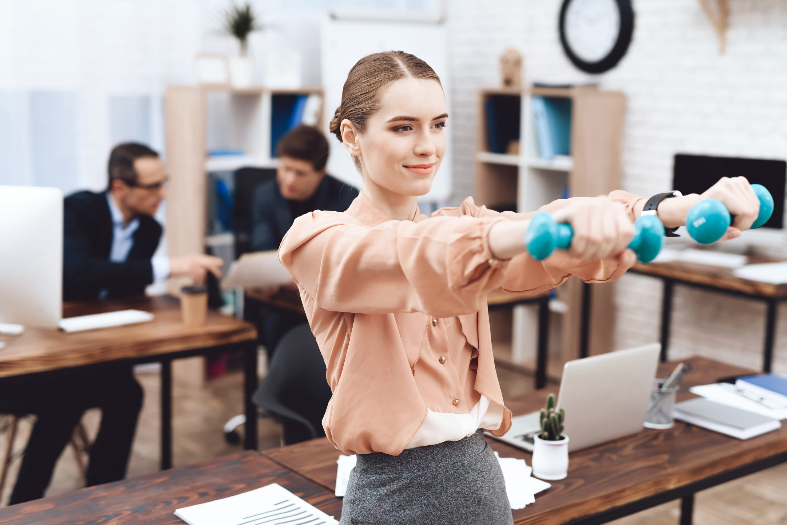 Rückentraining im Büro